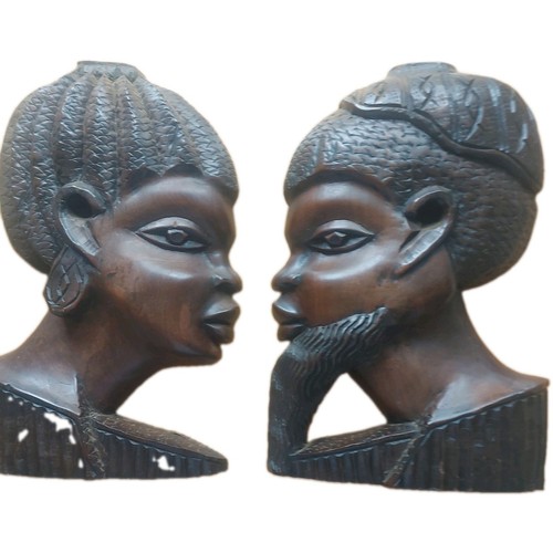 Afrikanisches reliefpaar aus - afrikanisches,