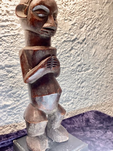 Afrikanische holz ahnenfigur - holz,