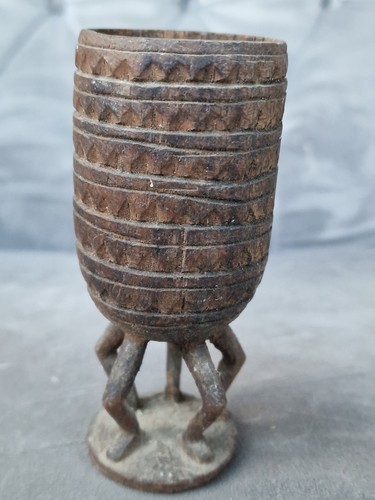 Tribal art holz becher - tribal,