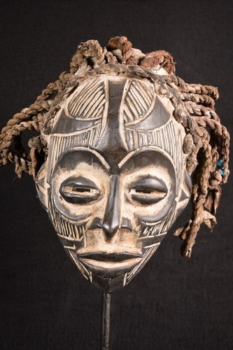 Afrikanische alte chokwe raste - alte,